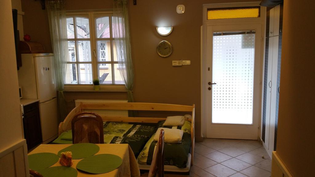 Apartment Patricia With Garden Budapest Værelse billede
